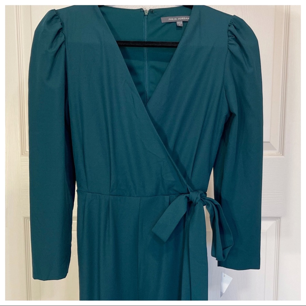 NWT! JULIA JORDAN PUFF-SHOULDER JUMPSUIT - Picture 3 of 8